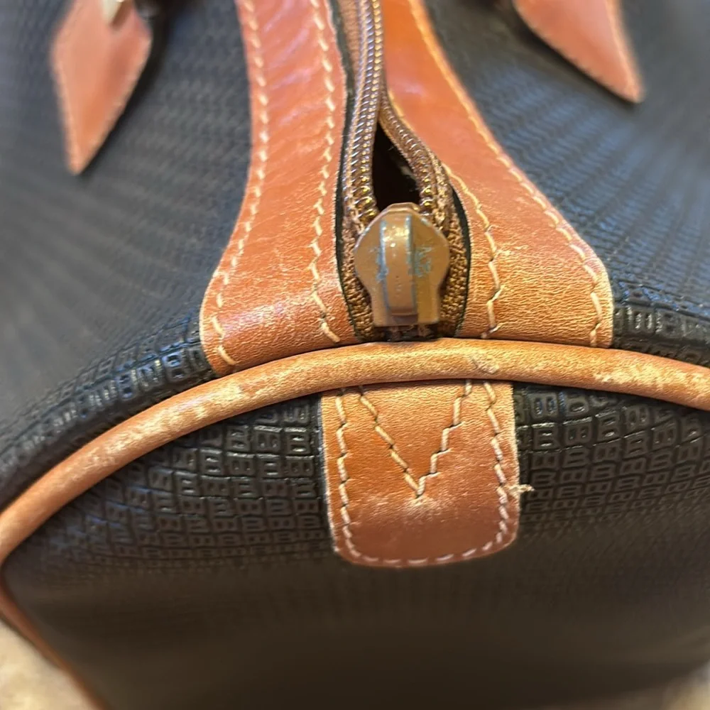 Vintage Bally Boston Bag - Picture 4 of 14